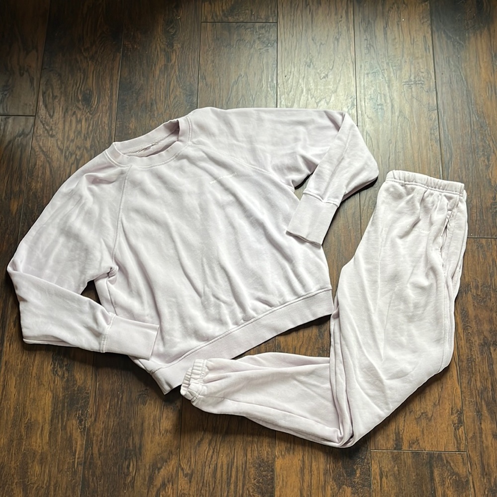 Spiritual Gangster Bridget Raglan Sweatshirt and Jogger Pant Set - Picture 2 of 11